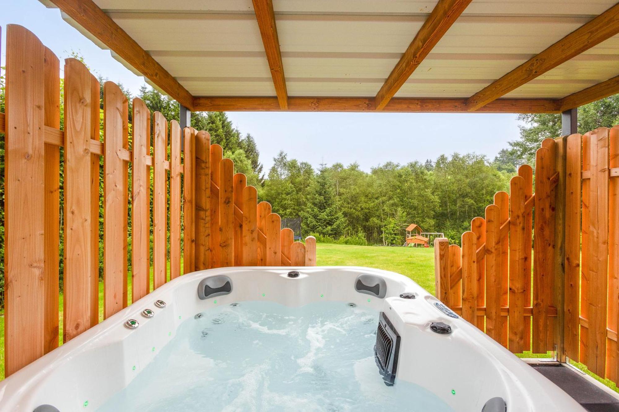 Urlaub Am Schwarzbach Mit Sauna Und Whirlpool Haus Felix Kuchelscheid Exterior photo